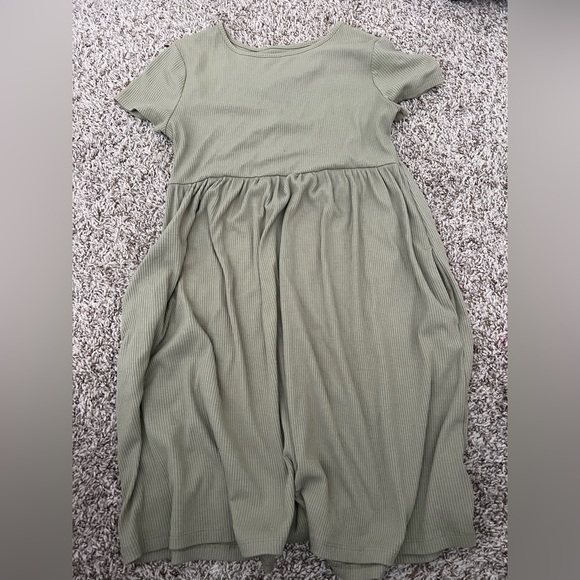 wild fable Dresses & Skirts - 💙 6/$35 Wild Fable BabyDoll T-Shirt Dress with Pockrts